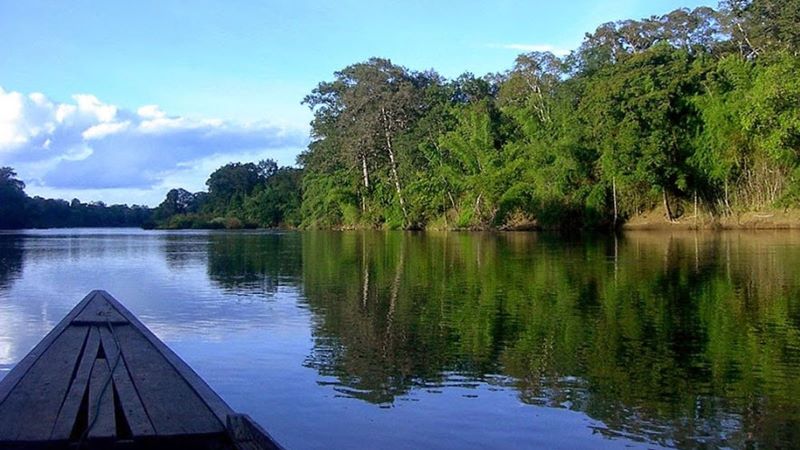 Huyền thoại Hồ Lắk